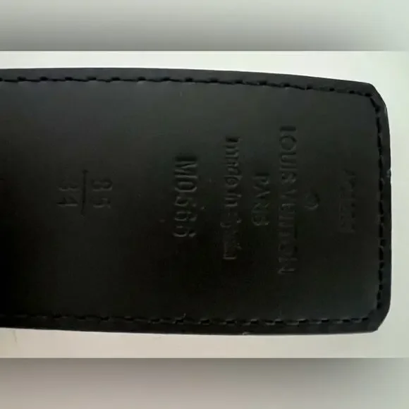 EUC Louis Vuitton 25mm reversible belt (black/brown logo)